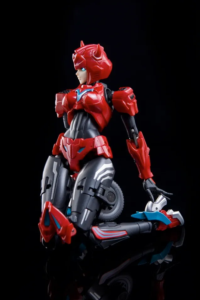 CS-02 Little Red | Collection Space