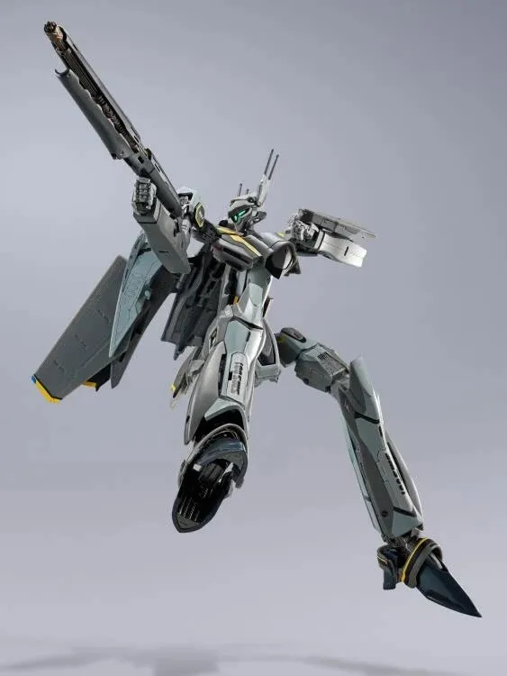 VF-25S Armored Messiah Valkyrie Ozma Lee Machine Revival Version DX Chogokin | Macross Frontier | Bandai Spirits