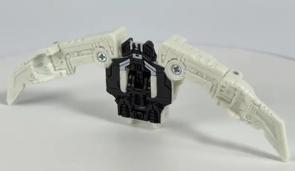 Star Raider Thundertron, Star Raider Nightstrike, Infernac Universe Calcitron Set of 3 Leader Class | Transformers: Legacy United