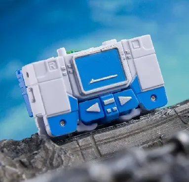 DW-E02M Monitor and DW-E16M Sound Master Shattered Glass Version Set of 2 | Dr. Wu