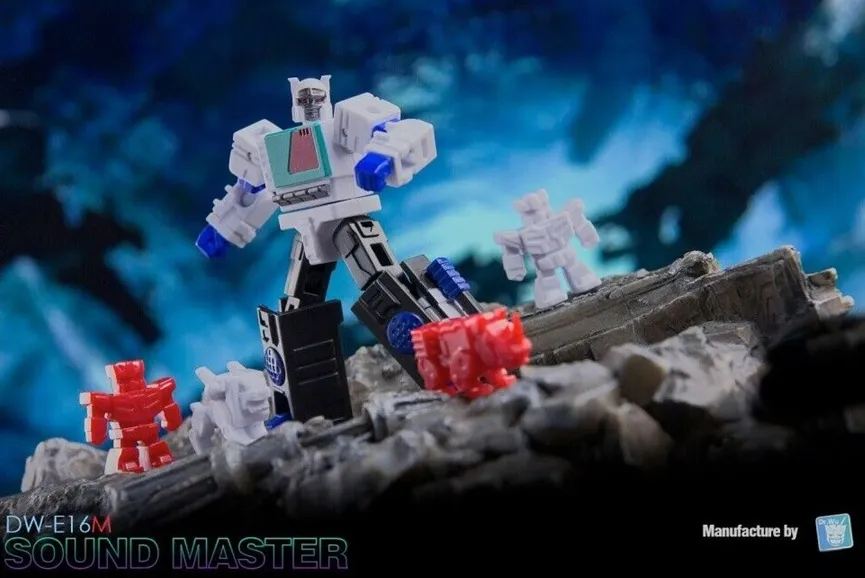 DW-E02M Monitor and DW-E16M Sound Master Shattered Glass Version Set of 2 | Dr. Wu