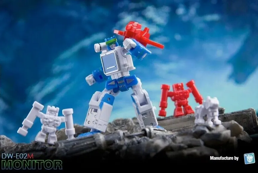 DW-E02M Monitor and DW-E16M Sound Master Shattered Glass Version Set of 2 | Dr. Wu