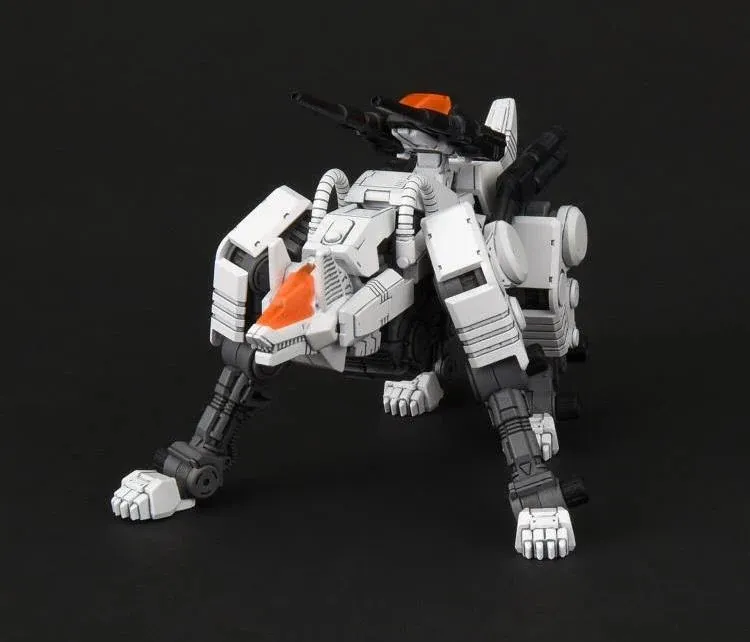 RMZ-003 Command Wolf Model Kit 1/100 Scale | Zoids Realize Model | Takara Tomy