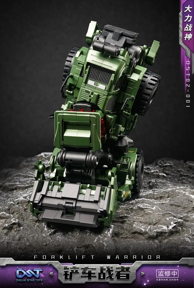 DST02-001 Forklift Warrior | Dream Star Toys Combiner