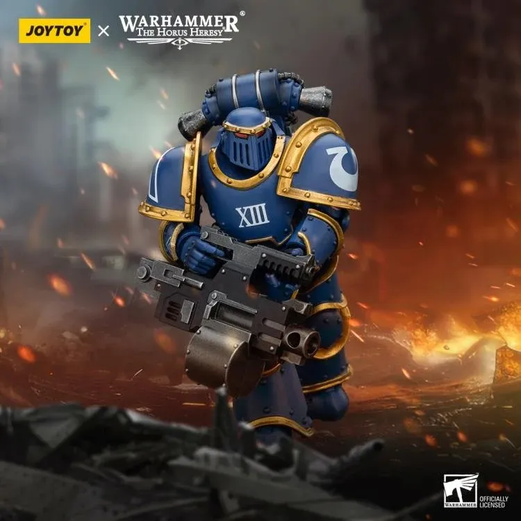 Ultramarines MKIII Legionaries Legionary with Heavy Bolter 1/18 Scale | Warhammer 40K: The Horus Heresy | Joy Toy