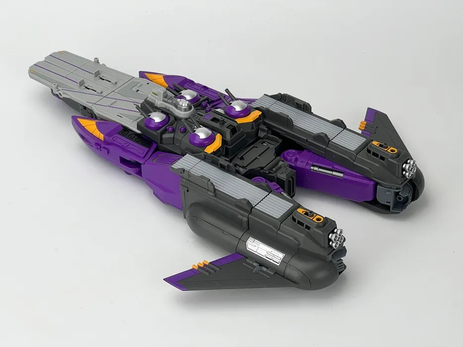 MB-21 Tsunami | Fans Hobby