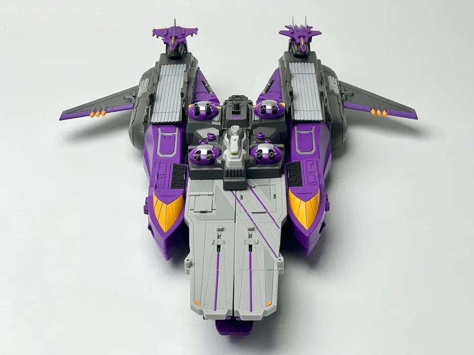 MB-21 Tsunami | Fans Hobby