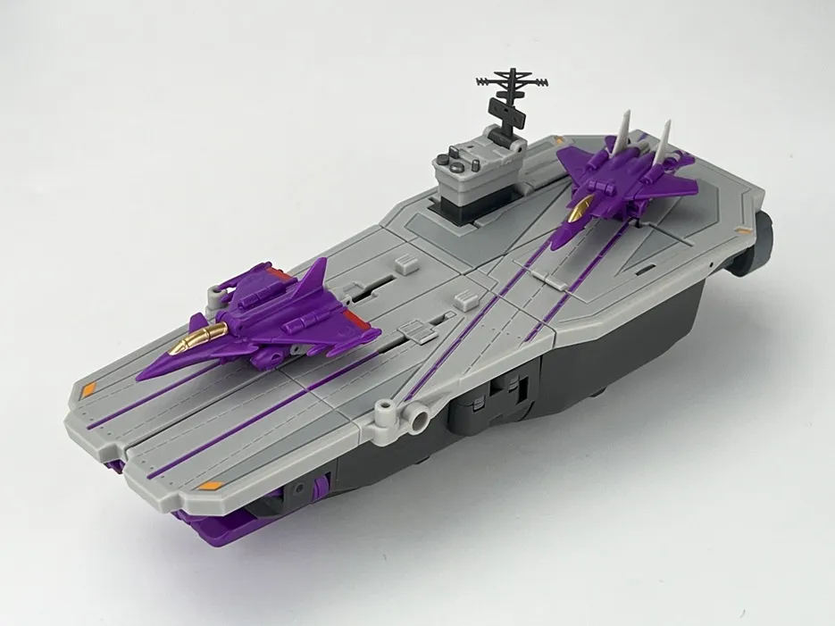 MB-21 Tsunami | Fans Hobby