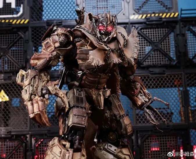 R-05 Desperado Desert Color Version | Unique Toys