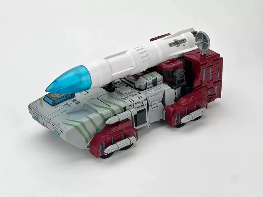 MB-19D Machine Wave 2023 Holiday Exclusive | Fans Hobby Master Builder