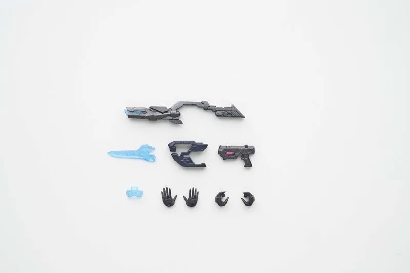 39 Black Arcee | Transformers Furai Model | Flame Toys