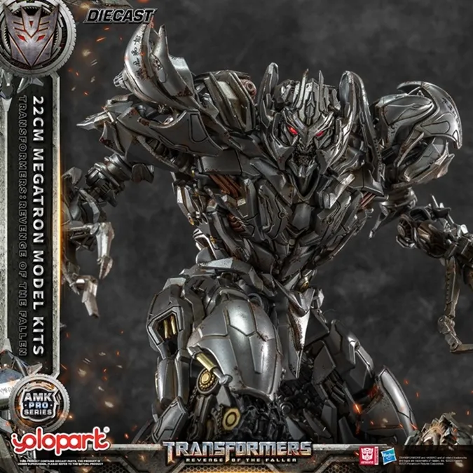 Megatron AMK Pro Series Model Kit | Transformers: Revenge of the Fallen | Yolopark