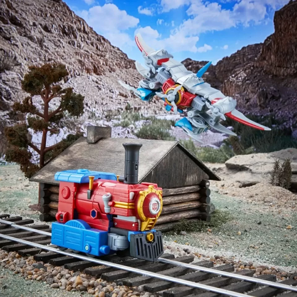 Optimus Prime and Starscream Set of 2 | Transformers Timelines Hearts of Steel | Hasbro, Takara Tomy