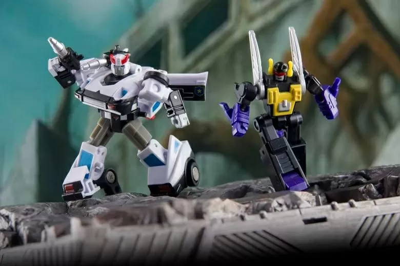 DW-E43 Patrolman and DW-E44 Grasshooper Set of 2 | Dr. Wu