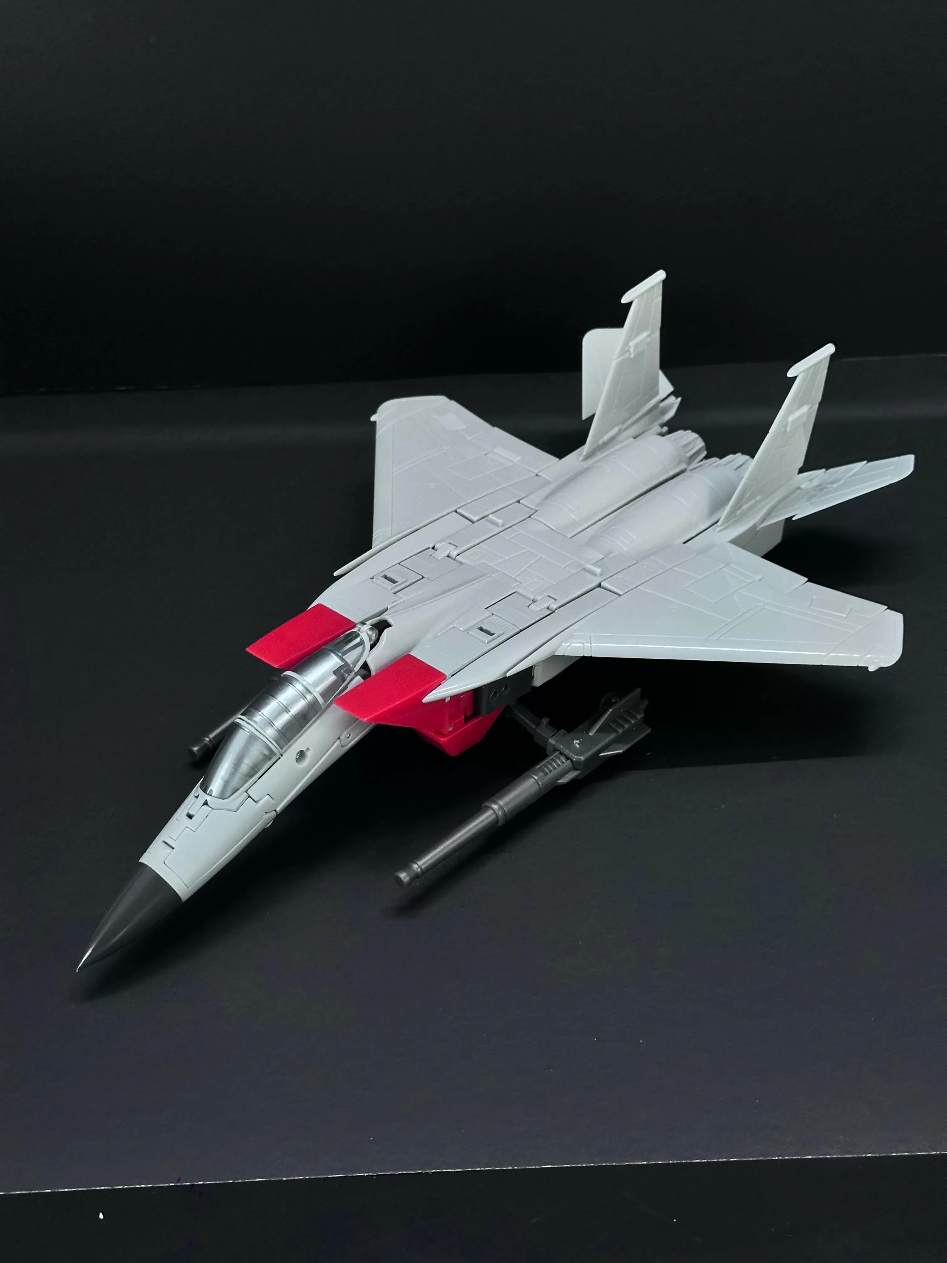 MTRC-17 Silverside Limited Edition Exclusive | MakeToys | Colorverse Series
