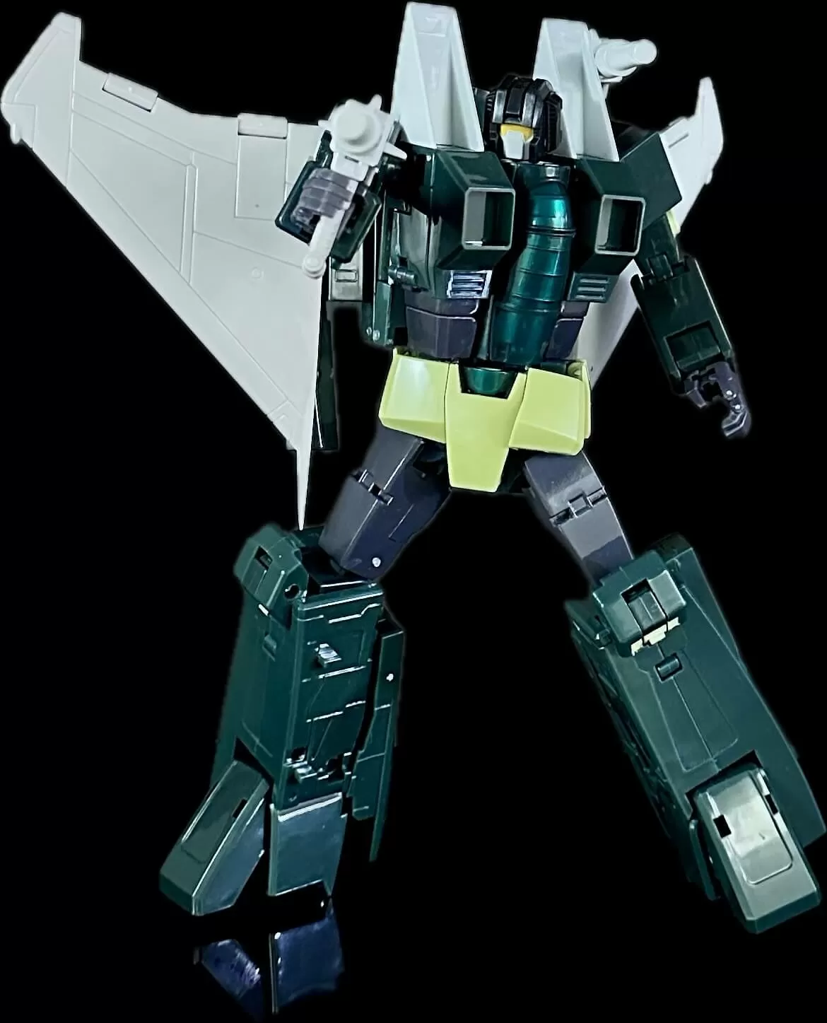 MTRC-18 Crocstyle Limited Edition Exclusive | MakeToys | Colorverse Series