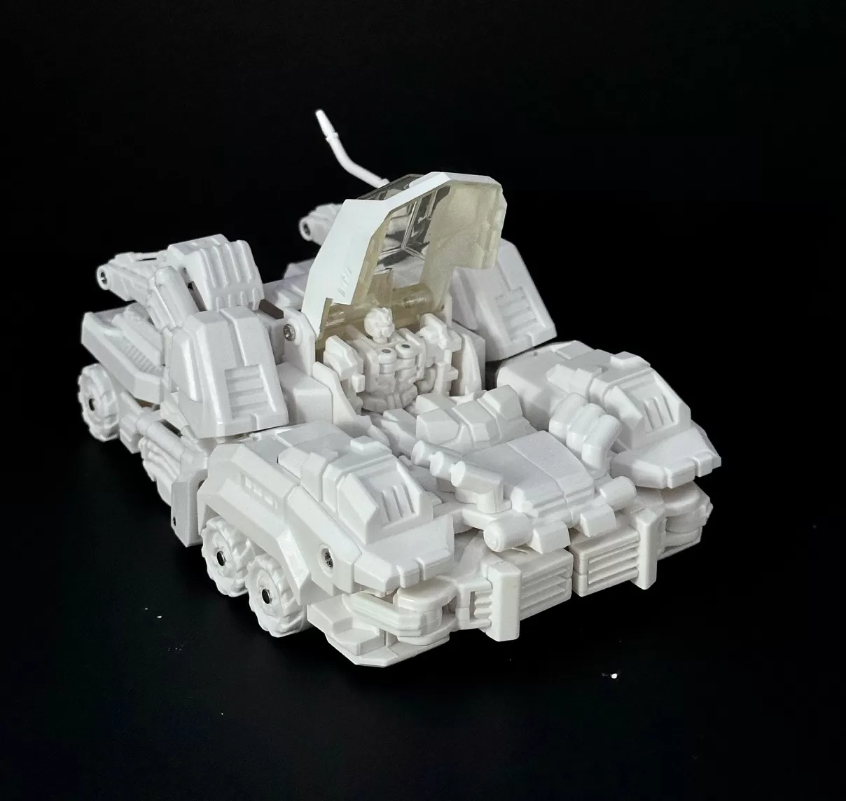 WB-008W First Core White Prototype | Fansproject Warbot