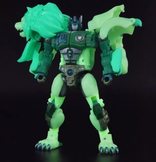 NL-01 Lio Convoy Legendary Green Lion Version | Transformers New Legends | Takara Tomy