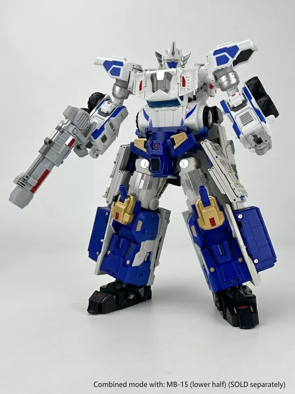 MB-15F White Naval Commander | Fans Hobby Master Builder