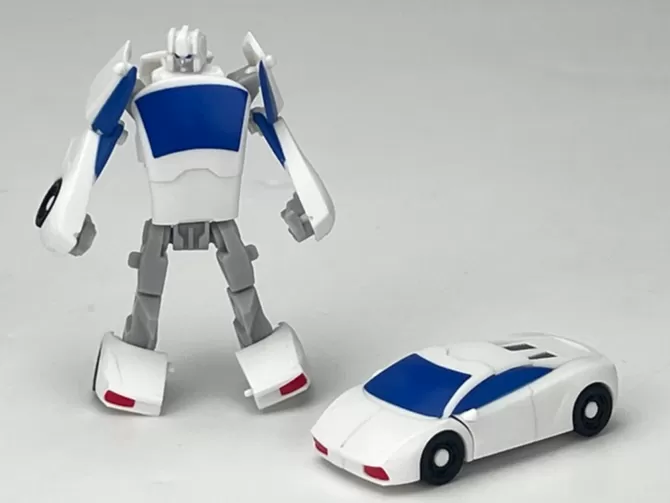 MB-15F White Naval Commander | Fans Hobby Master Builder