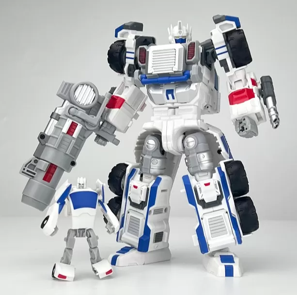 MB-15F White Naval Commander | Fans Hobby Master Builder