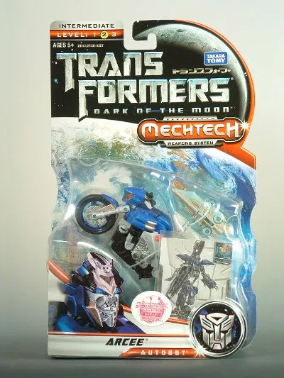 Deluxe Class Mechtech DA-11 Arcee Chromia | Transformers 3 Dark of the Moon DOTM