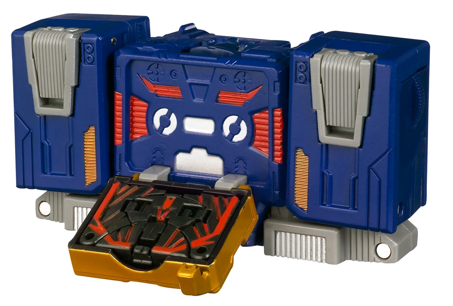 Soundwave with Laserbeak Generation 1 6-Inch | Transformers Titanium Cybetron Heroes