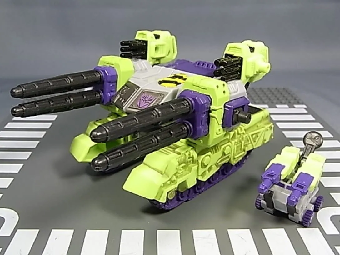 SD-02 Ironhide Demolisher Deluxe Class | Transformers Superlink Energon
