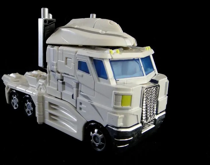 Ultra Magnus Asia Exclusive | Transformers United