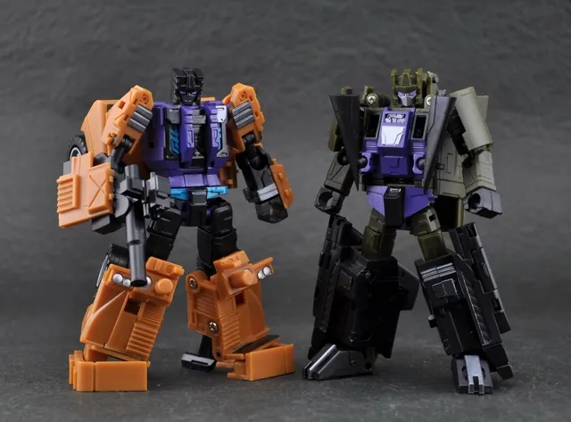 02 Colossus set Munitioner and Explorer | Fansproject Crossfire
