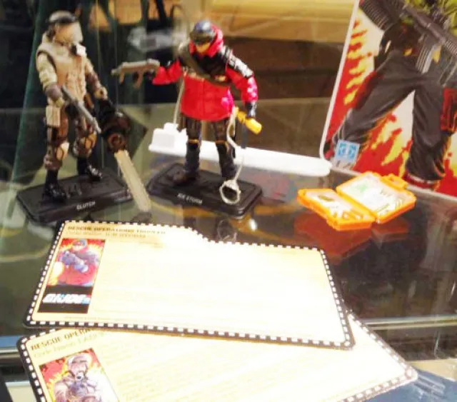 Clutch and Ice Storm Rescue Ops Set of 2 3.75-Inch Scale | G.I. Joe Joecon 2014 Convention Exclusive