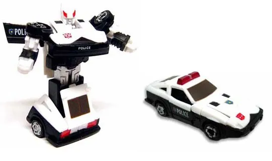 WST GTF09 Prowl | Worlds Smallest Transformers