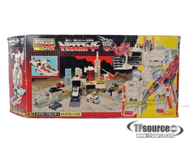 C-70 Metroplex | Vintage Japanese G1 Transformers