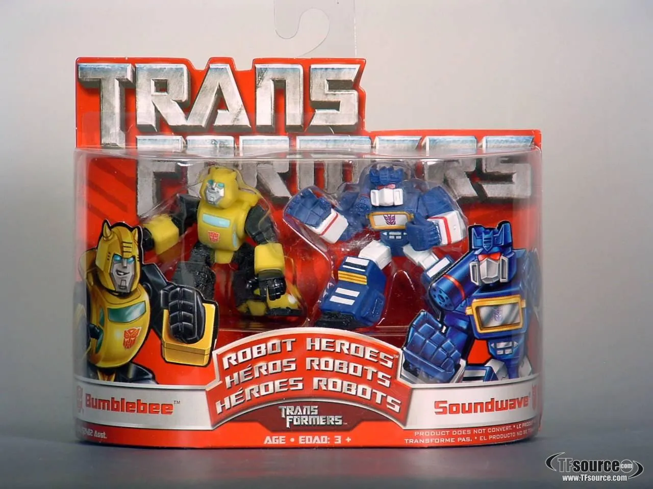 Bumblebee vs Soundwave | Transformers Robot Heroes