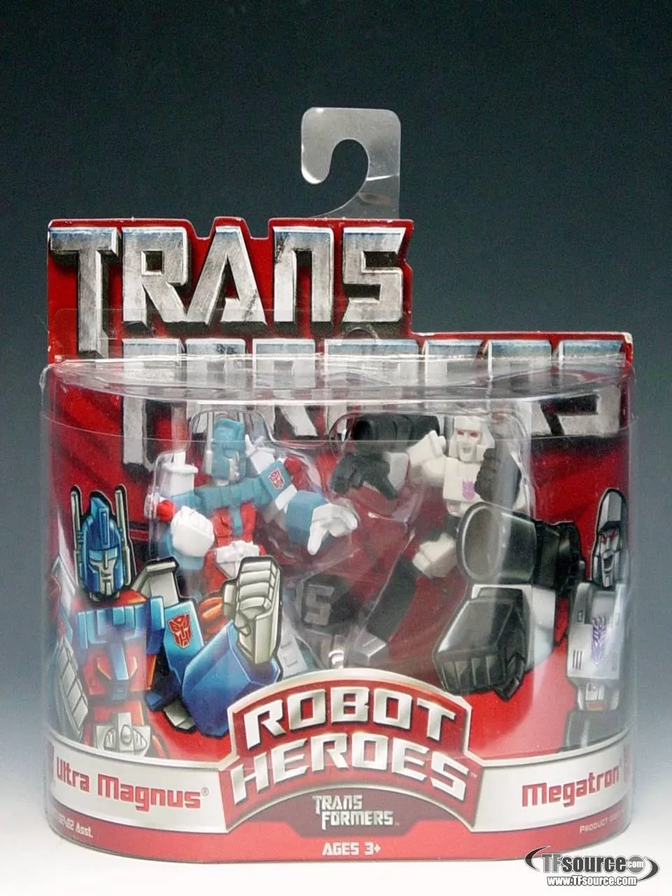 Ultra Magnus vs Megatron | Transformers Robot Heroes