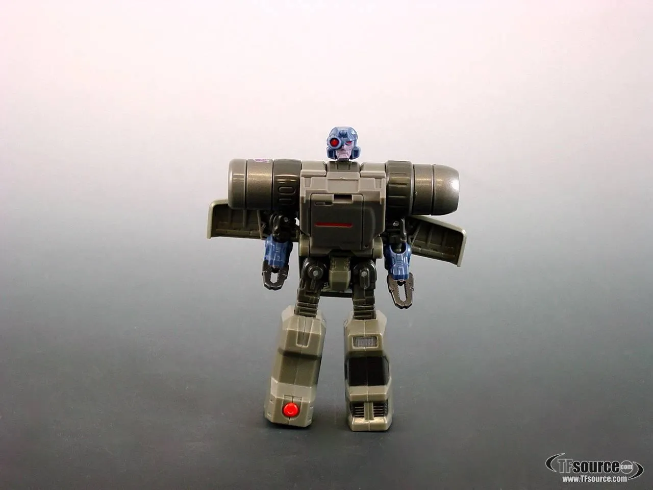 Zoom Out 25X | Transformers the Movie Real Gear Robots