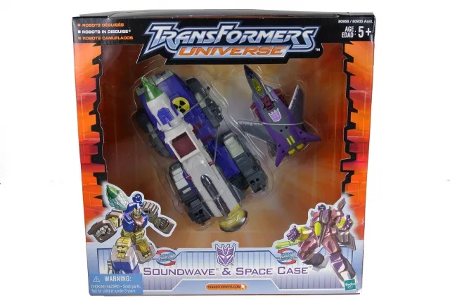 Ultra Class Soundwave and Space Case | Transformers Universe