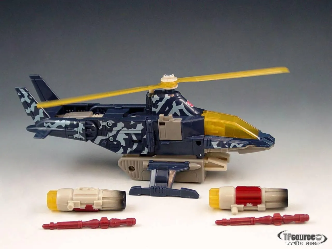 Autobot Whirl with Makeshift and Gunbarrel  | Transformers Universe